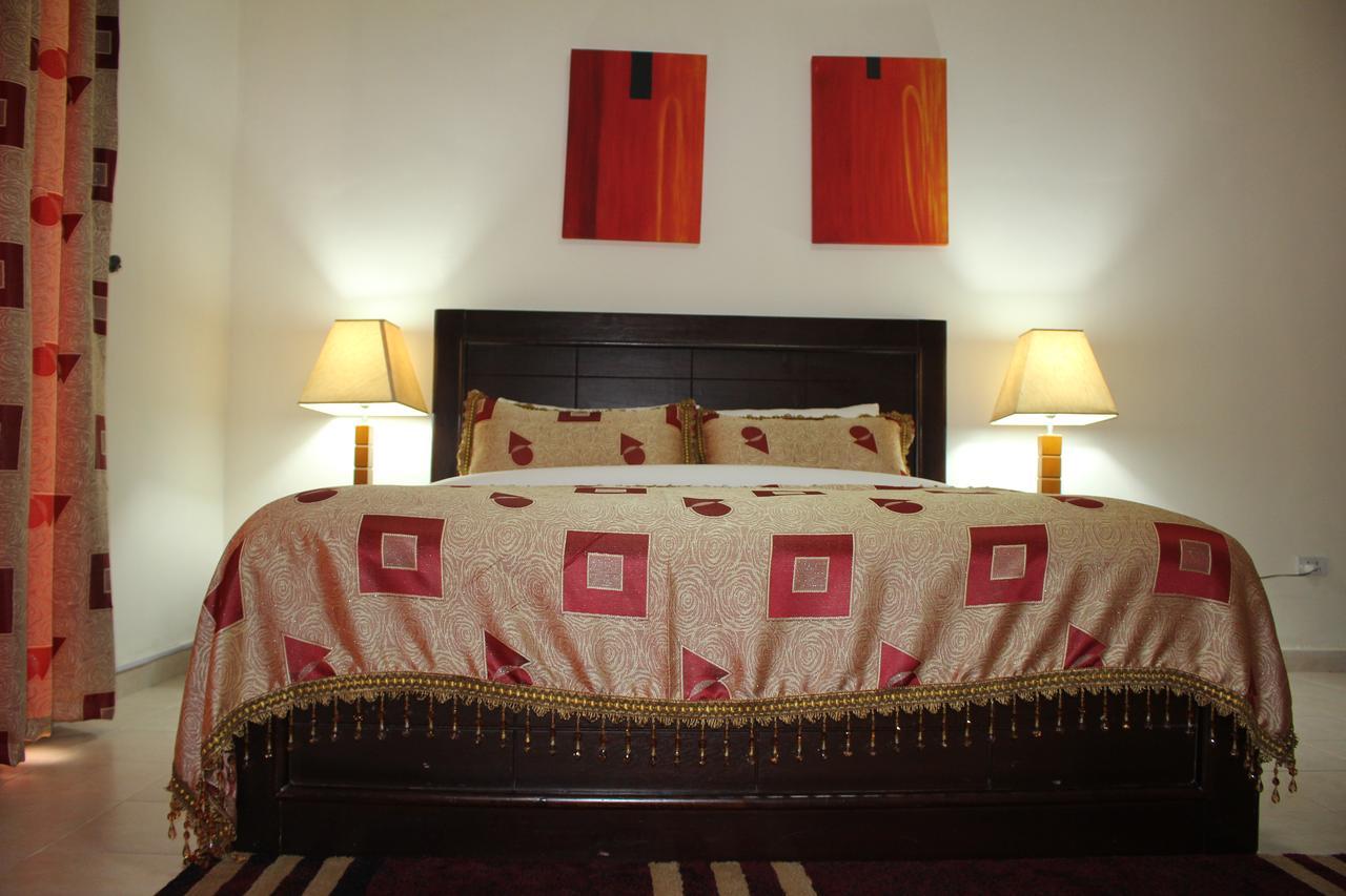 מונרוביה Palm Spring Resort מראה חיצוני תמונה